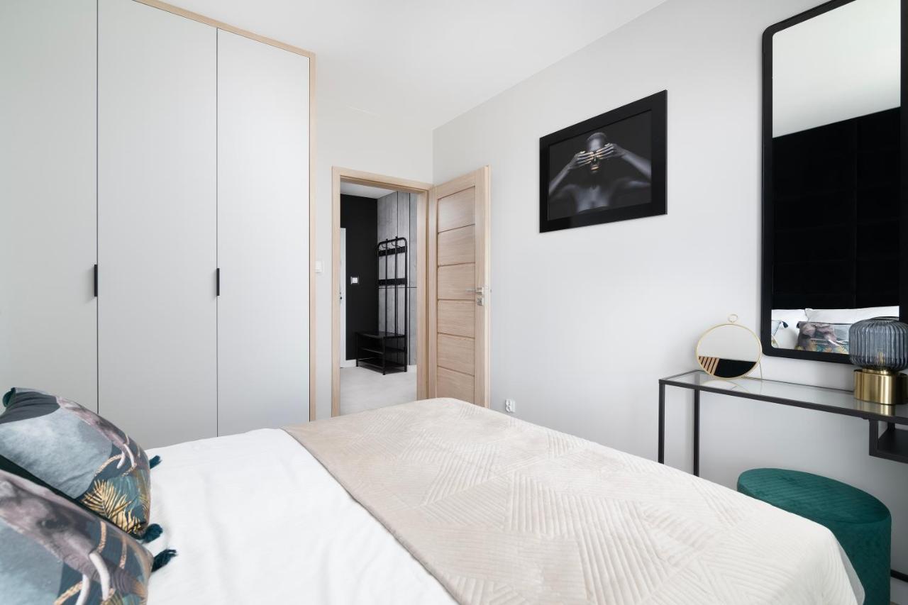 Easy Rent - Kompozytorow Polskich 7/51 * Lublin