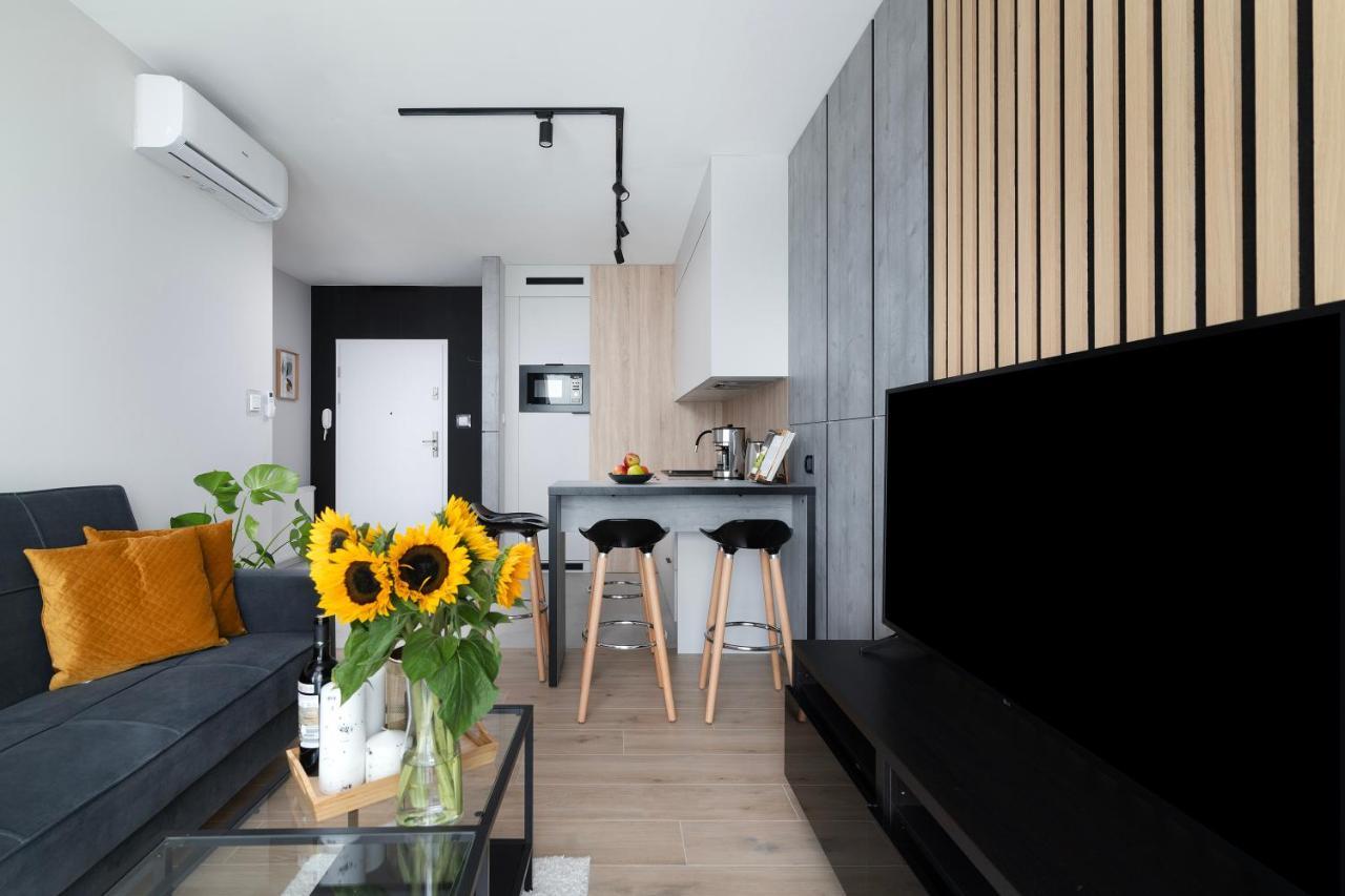 Apartment Easy Rent - Kompozytorow Polskich 7/51 *